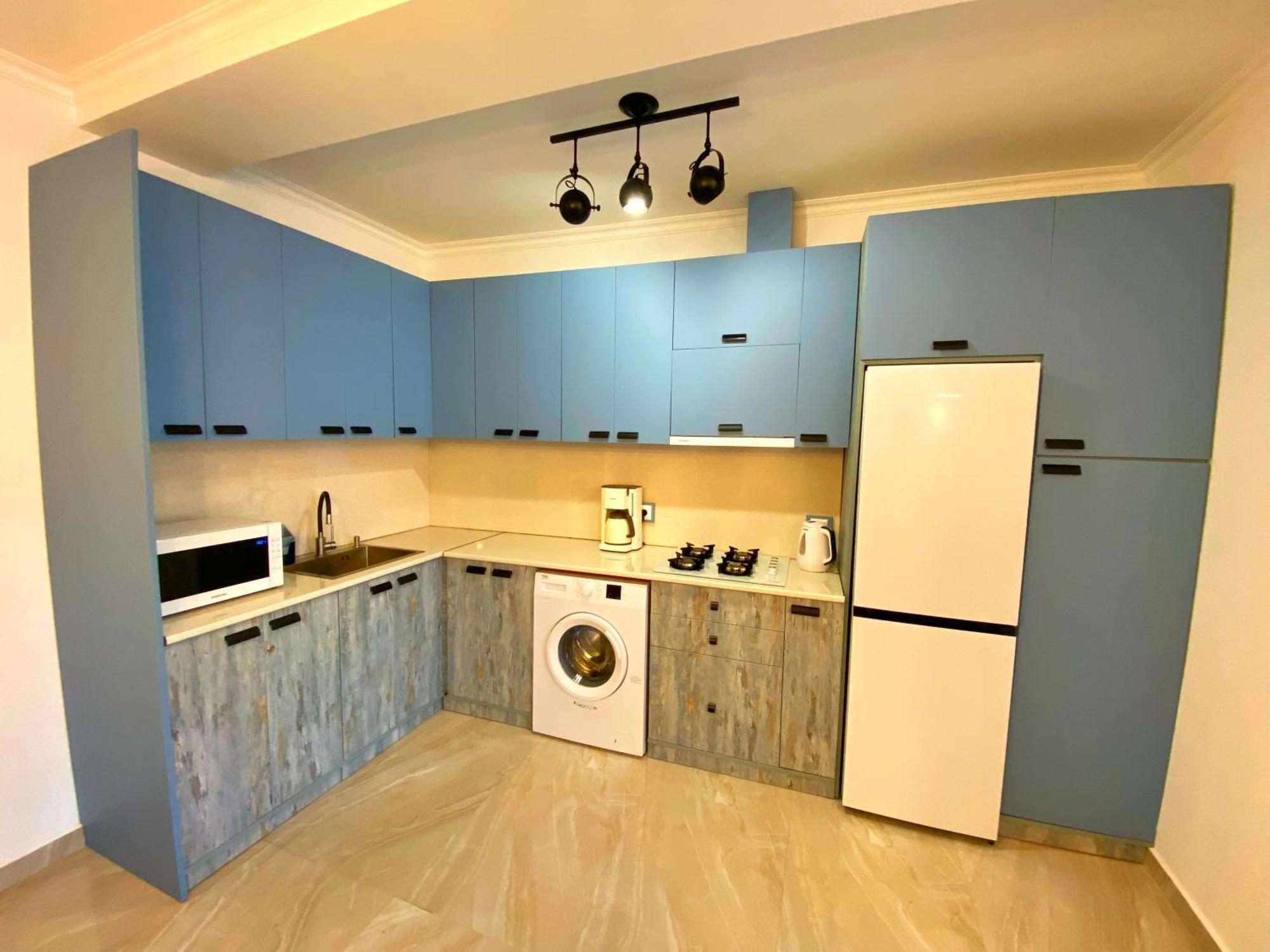 City Heart Luxury Apartment Kutaissi Exterior foto